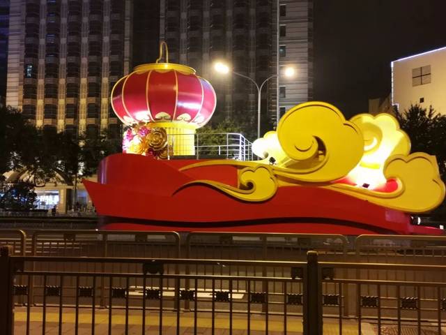 看不够北工大6辆国庆彩车设计及制作大揭秘