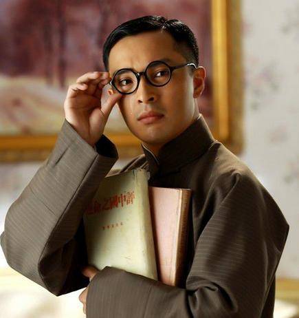 但是如果提到《狄仁杰前传》中的狄仁杰,《大唐诗圣》中的杜甫,《大秦