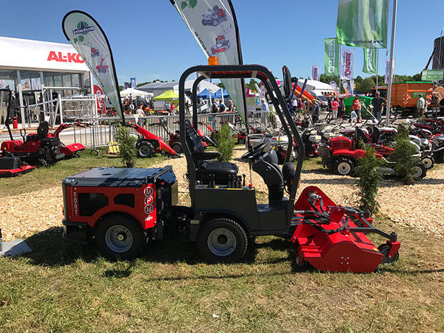 全液压驾驶式割草机 配甩刀割草机开荒