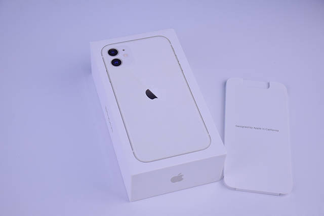 iPhone7P换到iPhone11后的真实感受，不吹不黑，简单聊聊优缺点_手机搜狐网