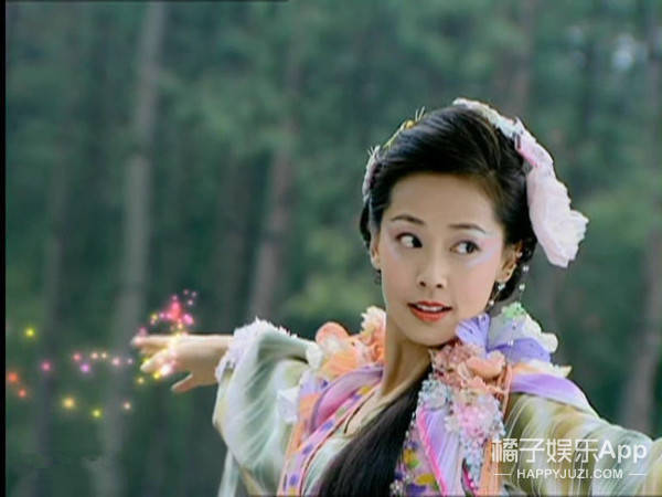 还记得仙剑奇侠传里的彩衣吗她现在长这样了