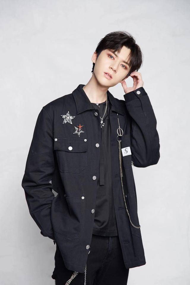 black ace将登酷狗直播,王迪商振博龙泓昊要互曝猛料?