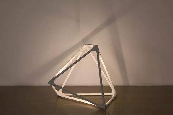 产品外观造型创意欣赏,几何设计的基本图形碰撞出的艺术设计