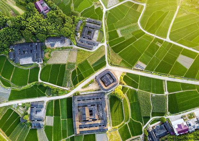 向祖国表白|摄时代风貌,展明院风采