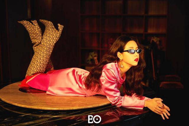 陈都灵港风杂志大片曝光雅致经典文艺范十足