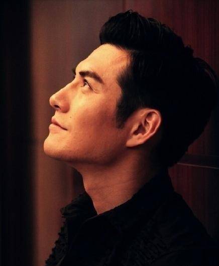 严屹宽侧颜上热搜原来并不是自己的审美问题他就是帅啊