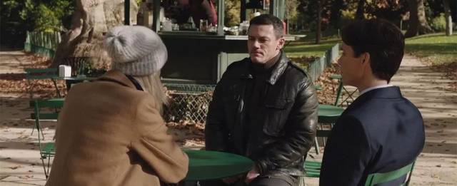 看完这部法国R级香艳动作片,我选择跳槽