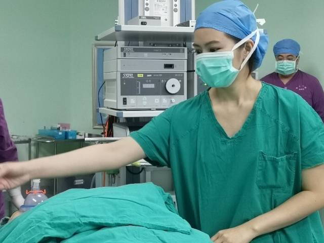 肥胖日,暨南大学附属第一医院迎来了一位来自泰国的美女医生tanyanan