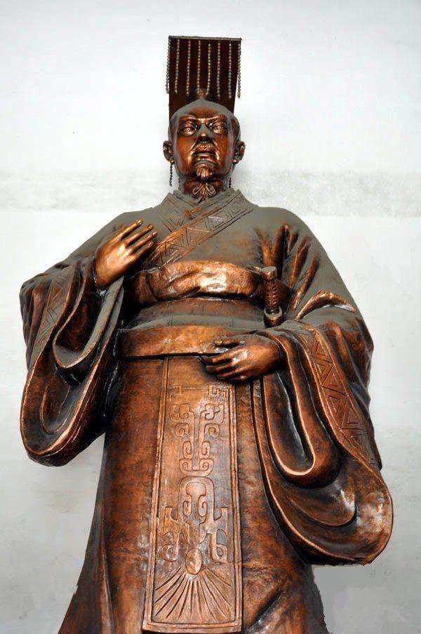 为什么项羽要杀害义帝熊心?