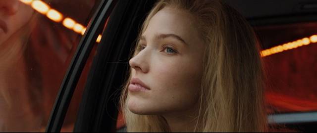 看完这部法国R级香艳动作片,我选择跳槽