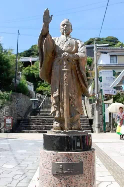 海贼王 洛克斯手下 王直 和 银斧 来头原来这么大 银斧one Piece 双偶网