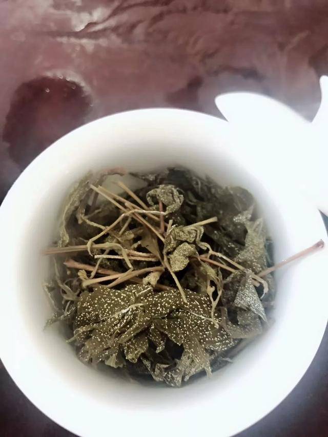 云南文山野生手工藤茶