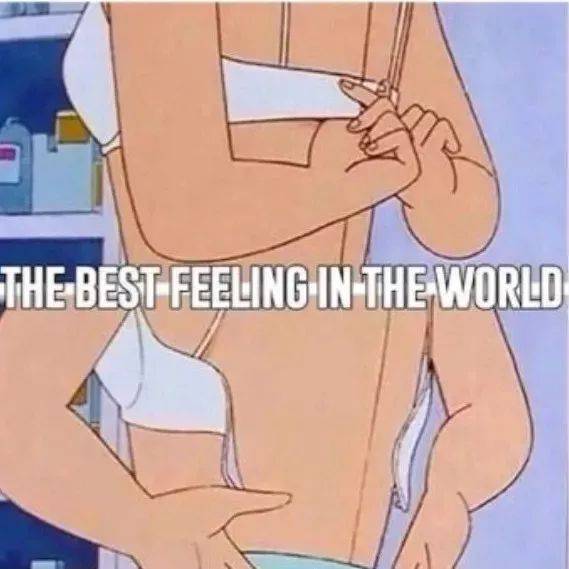 女星公开脱掉胸罩,被几千句脏话羞辱:"不穿胸罩的女人,真不要脸!