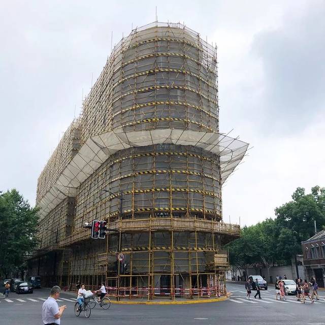 上海颜值之王武康大楼重新亮相,金城武汤唯都爱它