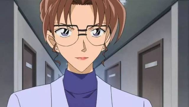 柯南人物介绍11:律政界女王妃英理