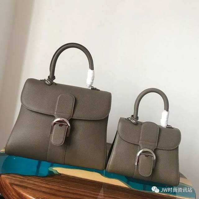 delvaux brillant比利时德尔沃用不同尺寸不同皮质诠释不同的贵族气质