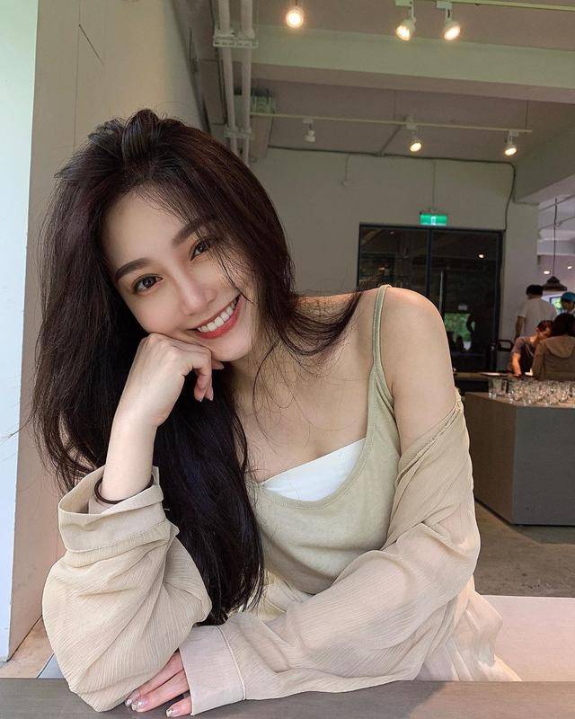 台湾最早的正妹网红! 16岁拥400万粉丝,12年后"仙女级美貌"近况曝光