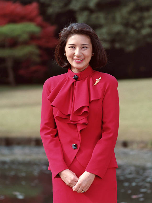 从高知外交官到日本皇后 雅子年轻时高贵又是时髦