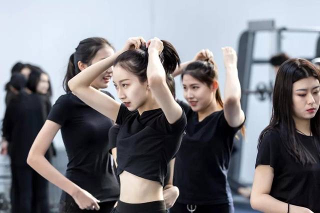 模特艺考已开启!你们准备好了吗?