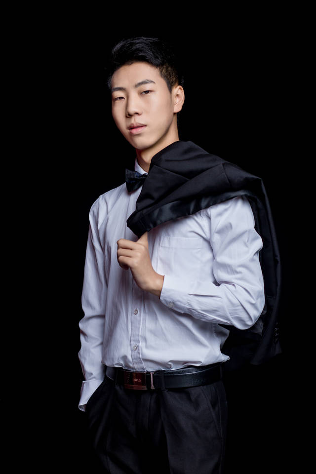 伊的家护肤导师采访智冲老师