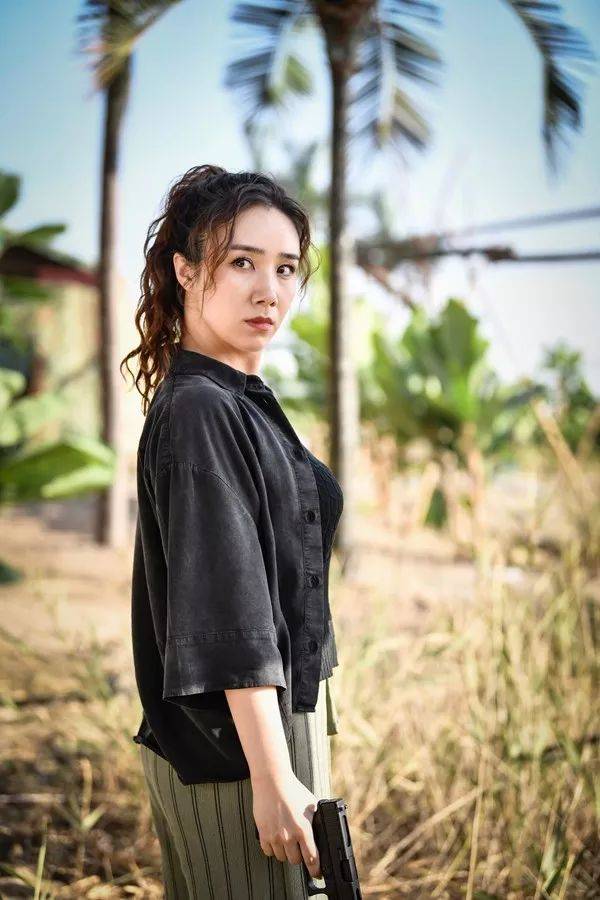 马丁新剧《猎枭》解锁新技能 拼劲十足赢得好口碑