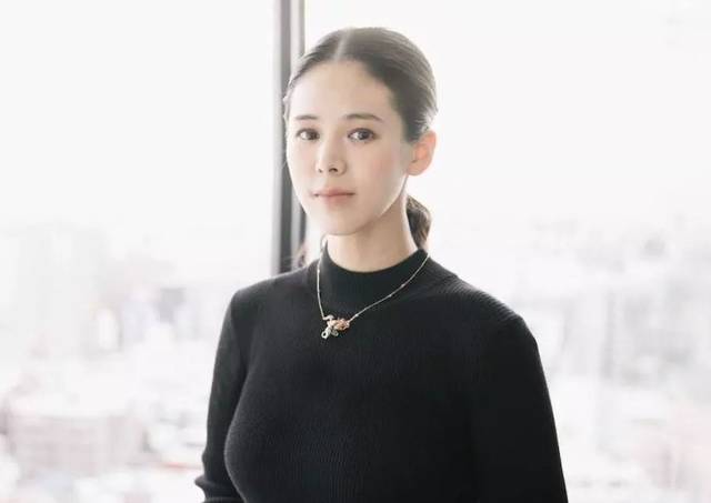 手嶌葵 | 开口跪!触及灵魂的温柔歌声,听过就再也忘不掉_手机搜狐网