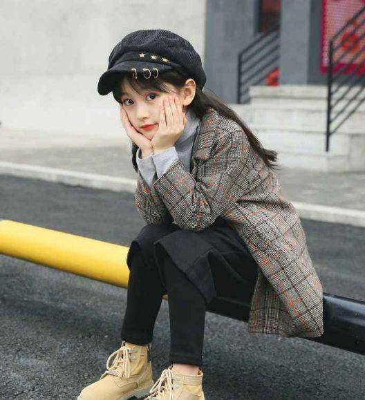 近期素颜照公开,瞬间惹人怜!