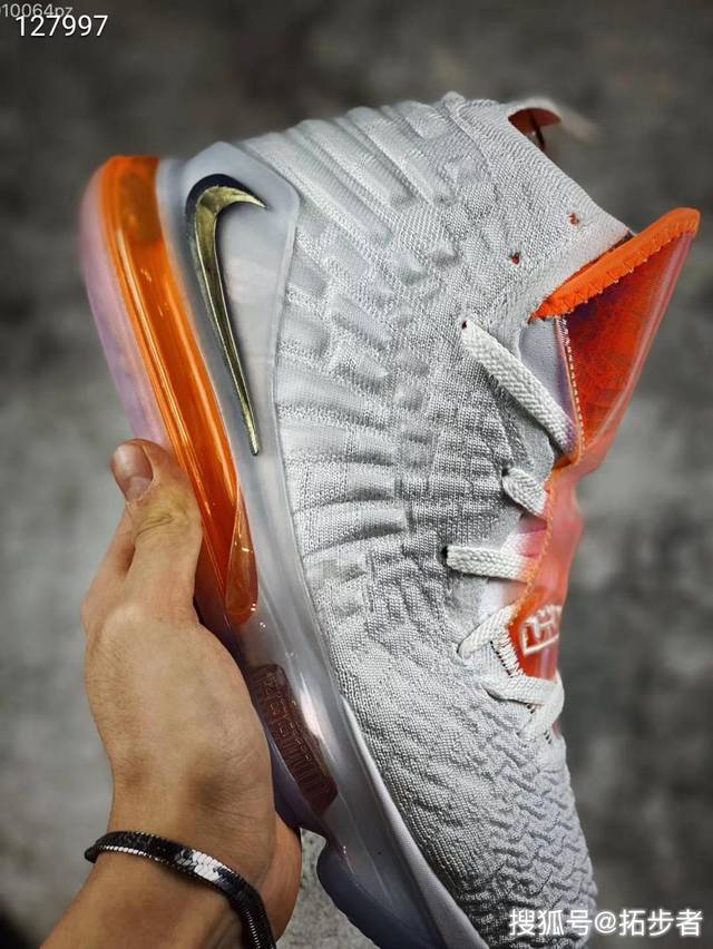 nike lebron xvii 勒布朗詹姆斯17代,详细实拍鉴赏!_手机搜狐网