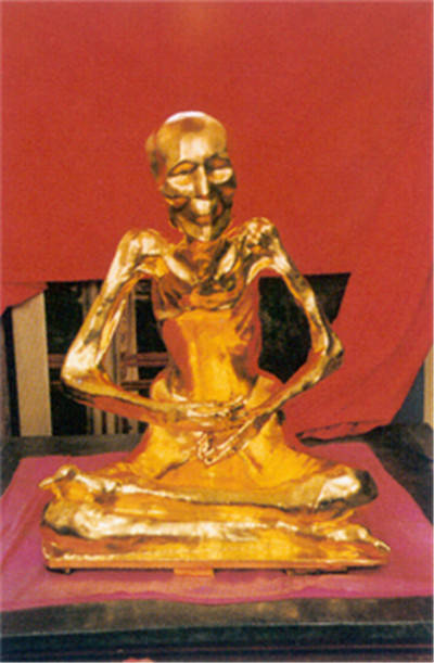 历史上首尊女肉身佛像圆寂后坐缸3年身体3处变化至今无解