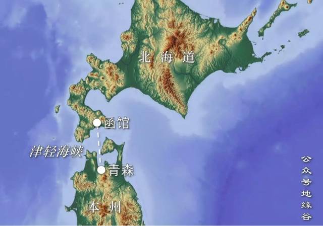 北海道水陆 交通便利,与本州岛间有青函火车轮渡与青函海底隧道相连