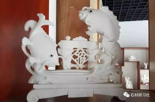 汉白玉大理石，“玉砌朱栏”“华丽如玉”_搜狐网