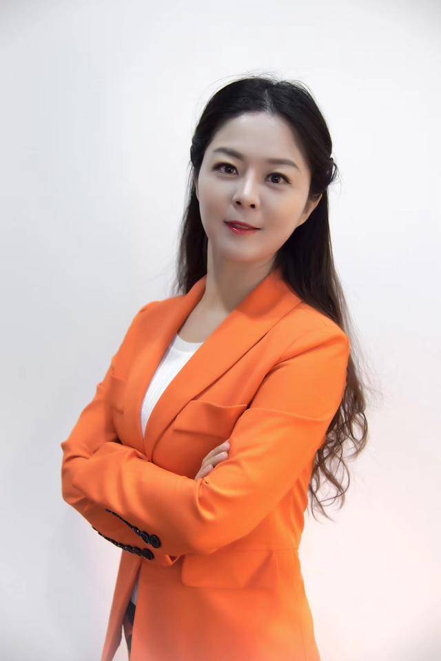 星公益爱心大使万小婉应邀参加星公益歌曲大赛颁奖盛典