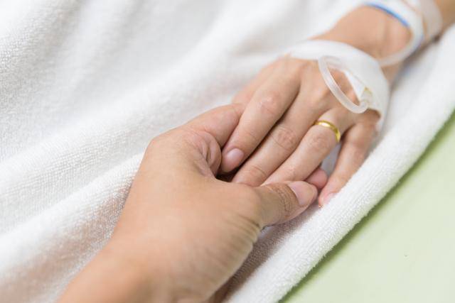 一文告诉你家属陪护对住院病人有多重要