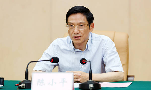 资料图今年9月由江西省生态环境厅厅长升任副省长一职的陈小平,其工作