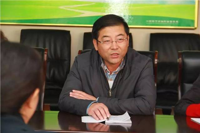 保定市副市长杨伟坤一行莅临我校调研指导工作