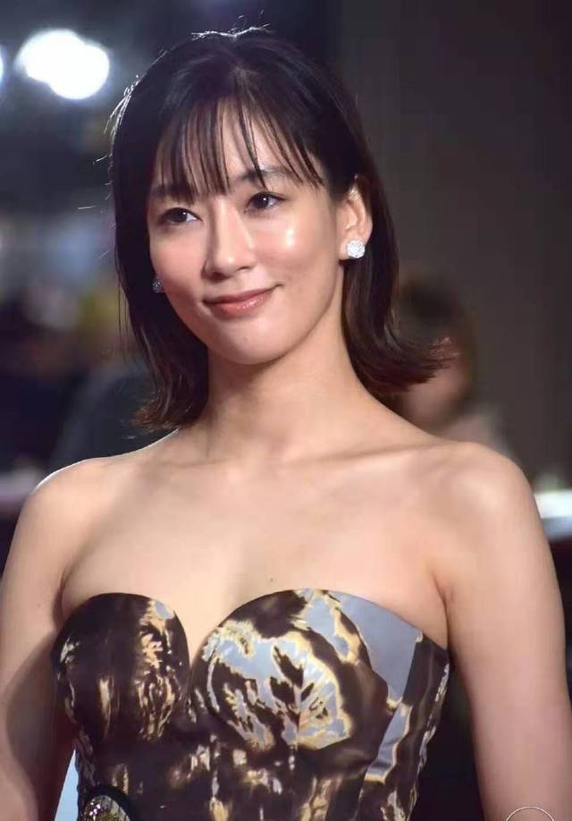 石原里美,水川麻美,non,广濑爱丽丝等一一亮相,不得不说日本女明星们