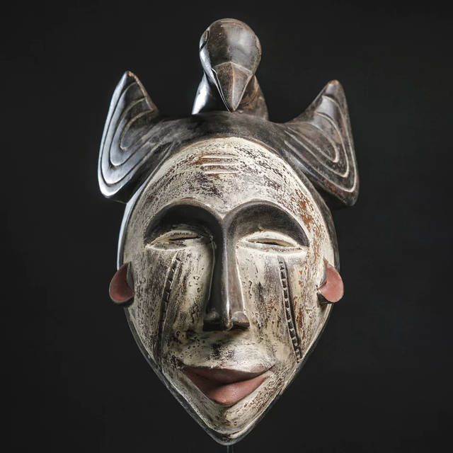 万圣节狂欢如何装扮?你想要的灵感,非洲面具都能给