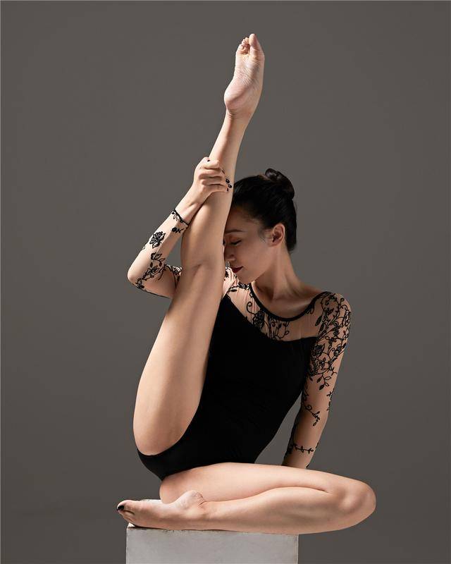 朝天蹬北体校花王越写真曝光 在京开设舞蹈培训