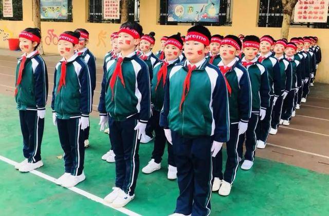 河北省石家庄市裕东小学举行队列广播操比赛