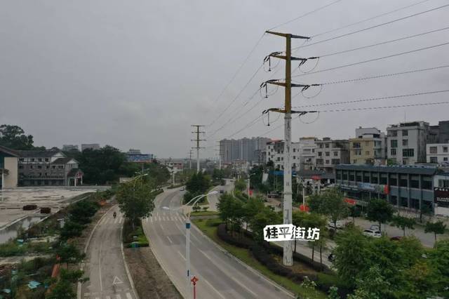 实拍:桂平城区的入口 —— 西山路