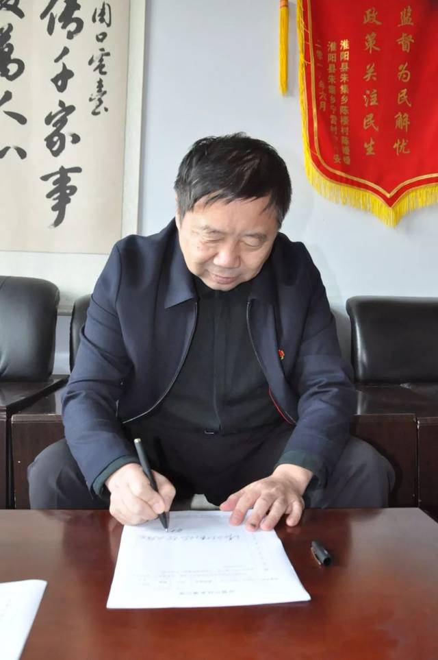 新闻983|【视频】周口市扶贫开发办公室领导做客周口