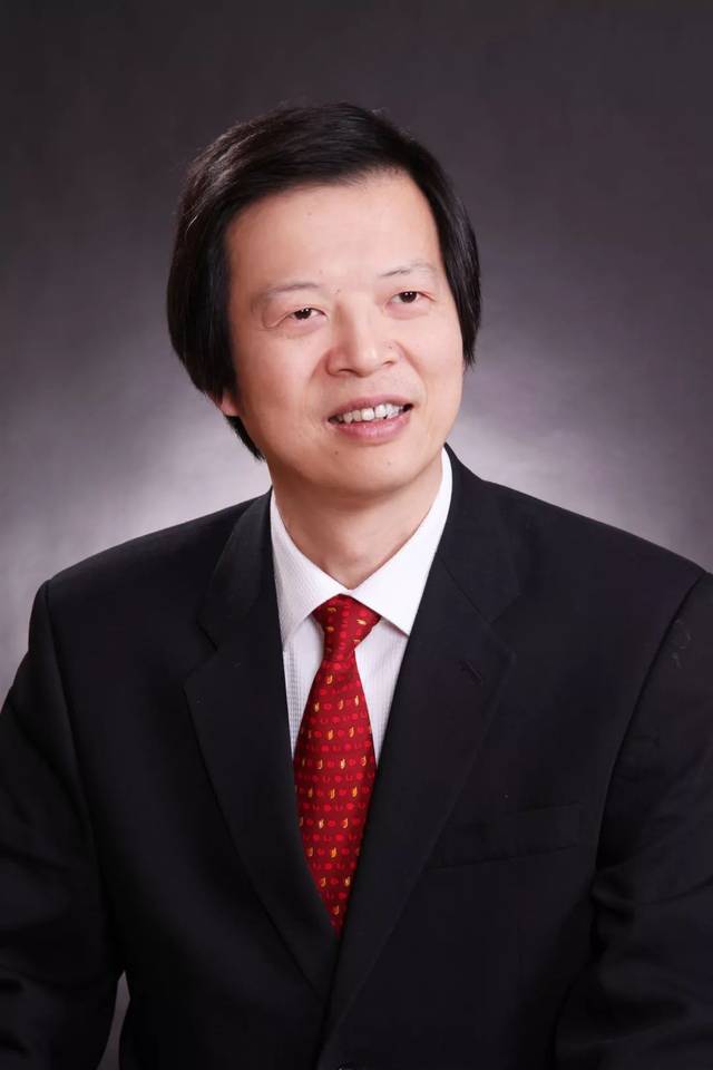 30 病例小结,讨论 13:00-17:30 主持人:钱向阳 点 评:来永强 花中东