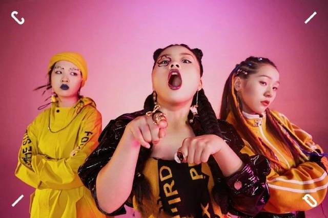 "最丑女团"cindy走秀上热搜,被赞发福奚梦瑶,果然自信能发光_手机搜狐