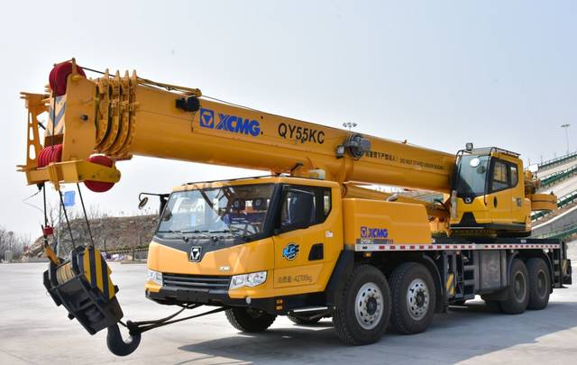 徐工新款qy55kc详解,5节44.5m u型主臂,16米固定副臂