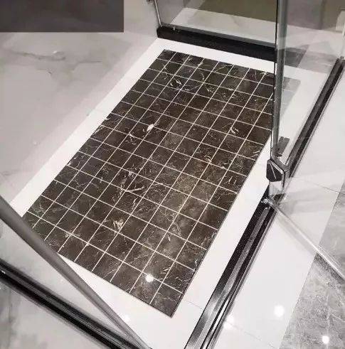 浴室排水槽设计图片