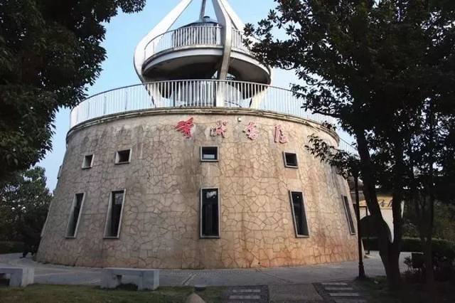 24小时图书馆 读书不打烊