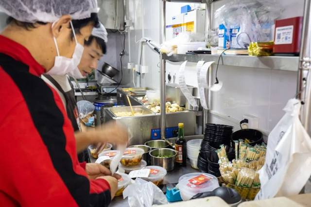 联合力量共享厨房三店火爆招商中,外卖商家即刻拎包入驻!