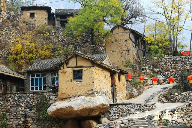 盂县梁家寨乡檀山沟村的旅游风景名胜区白鹅寨