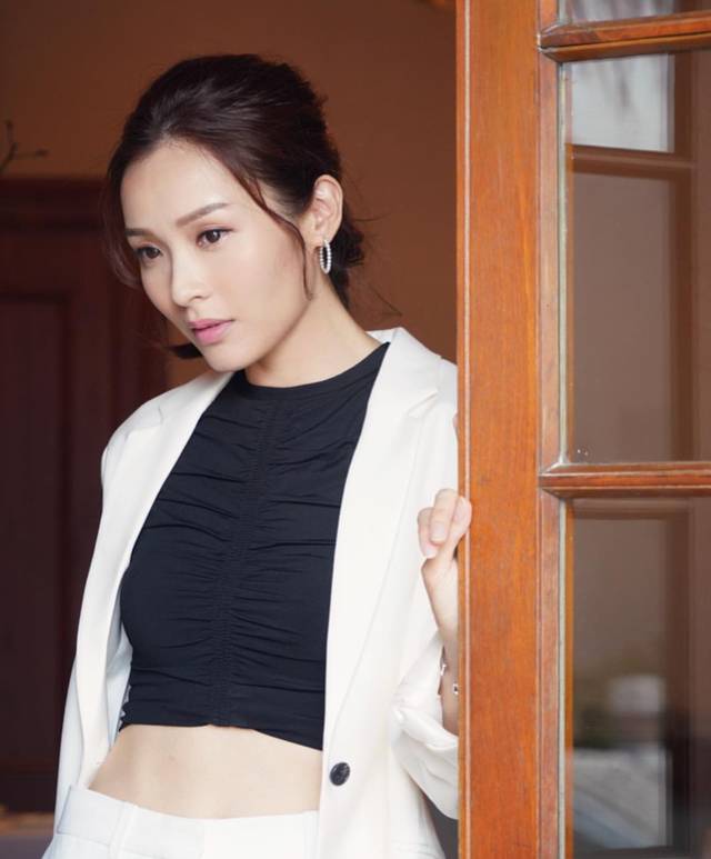 tvb花旦李佳芯解禁复出是否后悔因言论影响工作李佳芯直言低估了当时