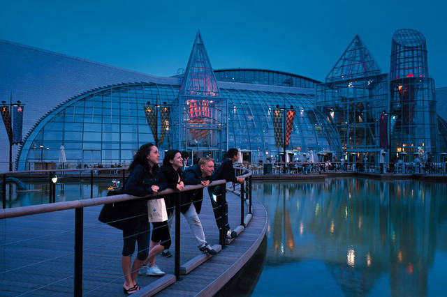 英国bluewater购物中心融合自然与商机!